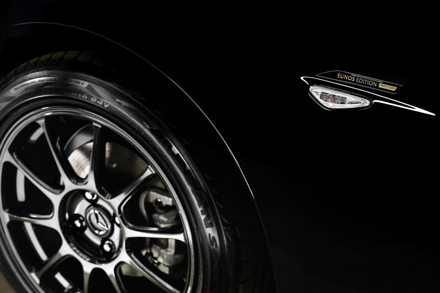 Колеса Mazda MX-5 Eunos Edition 2020 года  (FR) (фото 2 из 30)